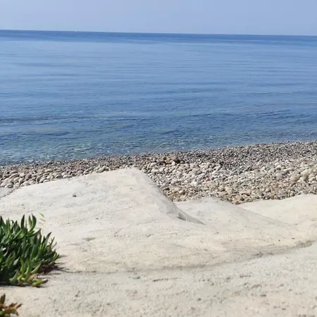 Sea Esta 펜션 *